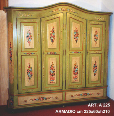 Armoire with 4 doors and 2 drawers