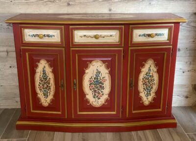 Credenza 3 cassetti 3 porte smussata