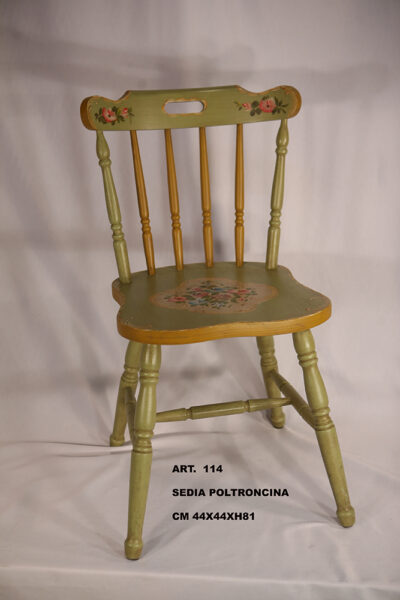 Sedia poltroncina decorata.